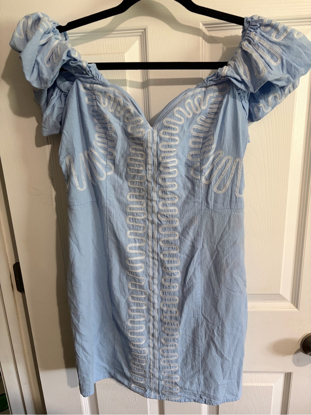 Sweetheart Off-Shoulder Light Blue Embroidered Mini Dress - Picture 9 of 9